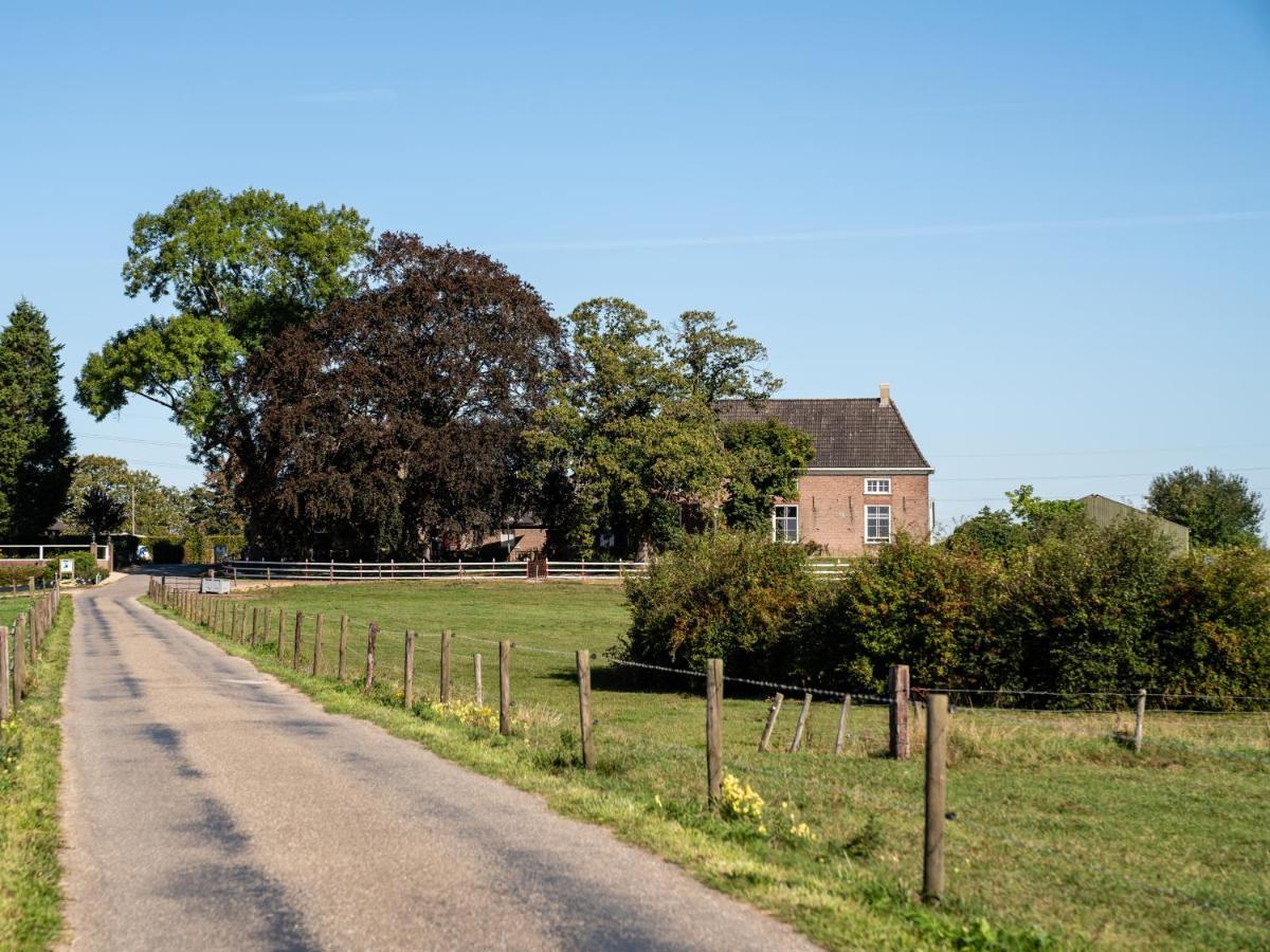 德拉霍夫住宿加早餐旅馆 Doornenburg 外观 照片